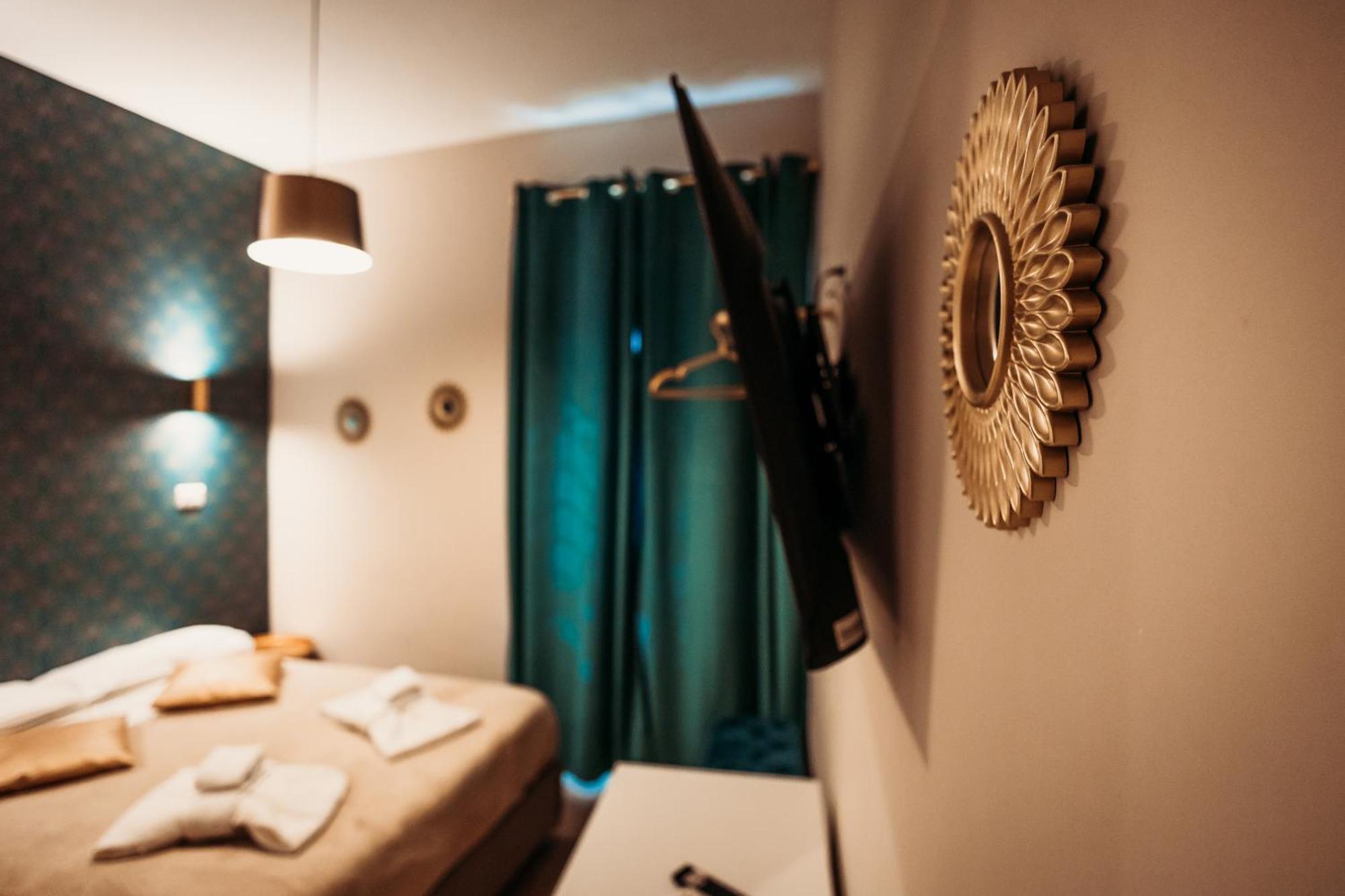 Hotel Domus Tiberina Rome Exterior photo