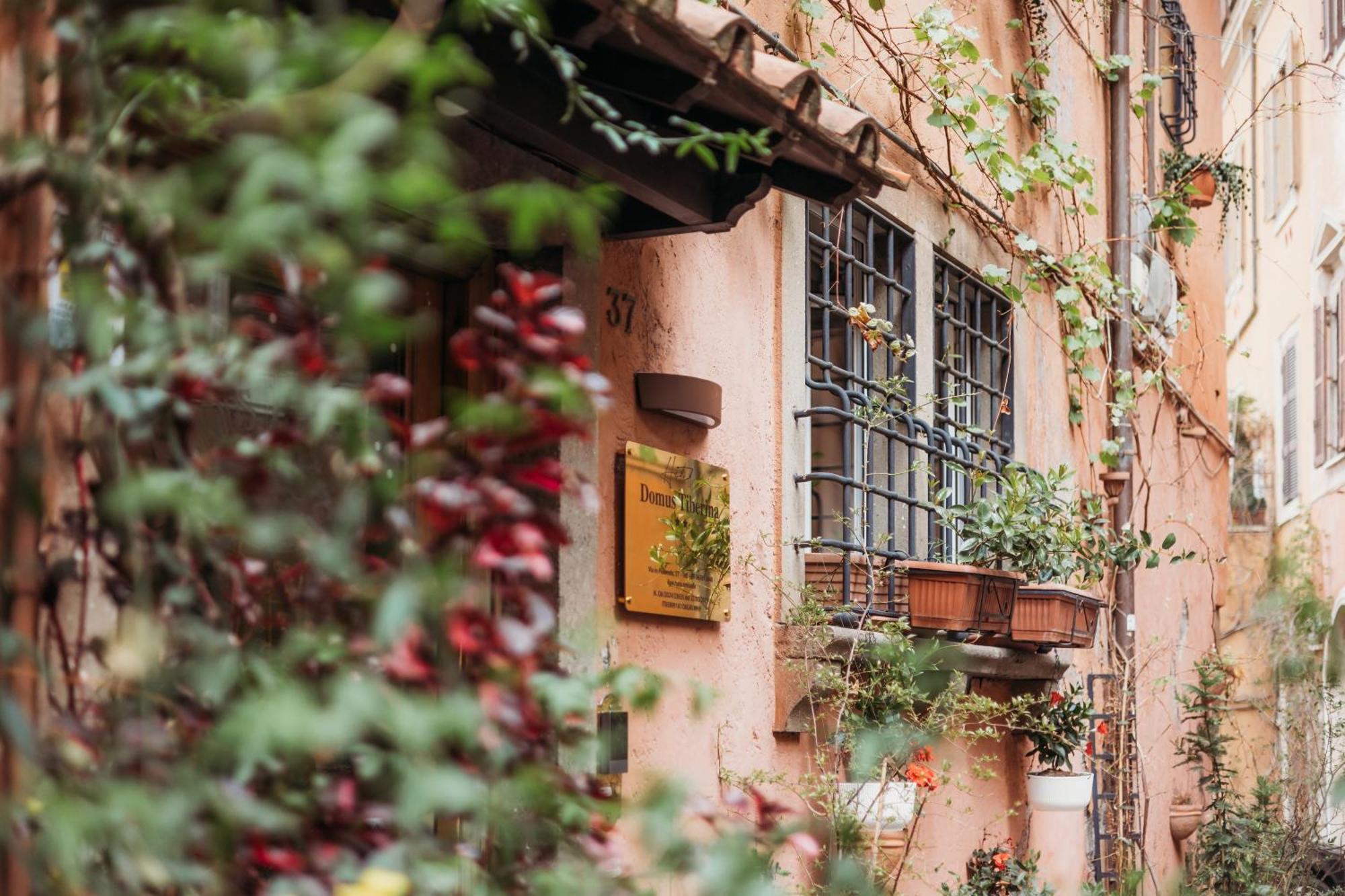 Hotel Domus Tiberina Rome Exterior photo