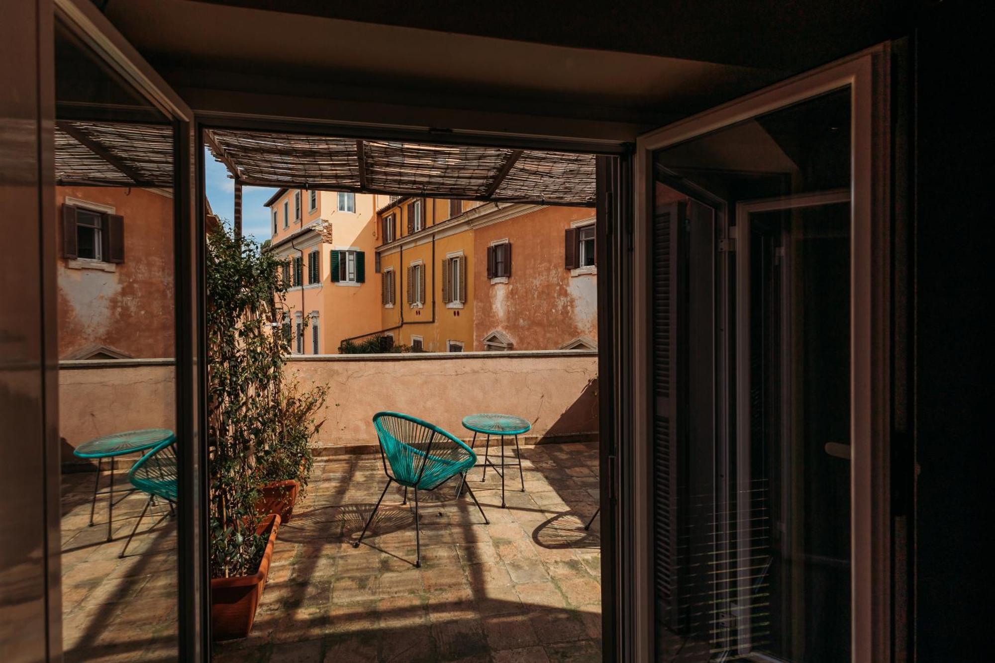 Hotel Domus Tiberina Rome Exterior photo